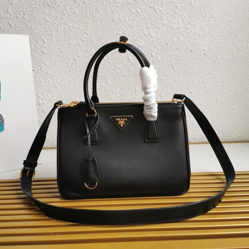 Pra*a top handle bags